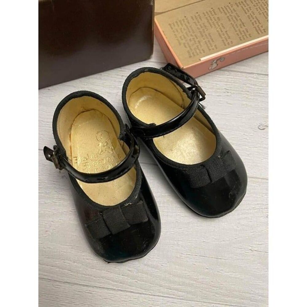 Vintage baby beaver baby Shoes Size 1